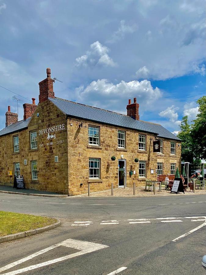 The Devonshire Arms Hotell Eckington  Exteriör bild