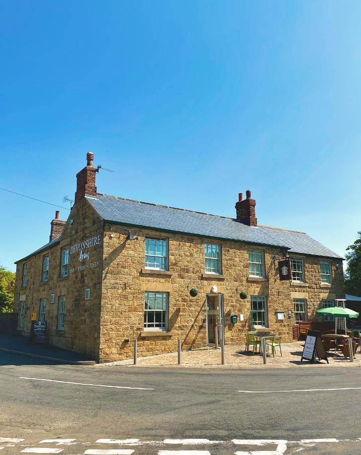 The Devonshire Arms Hotell Eckington  Exteriör bild