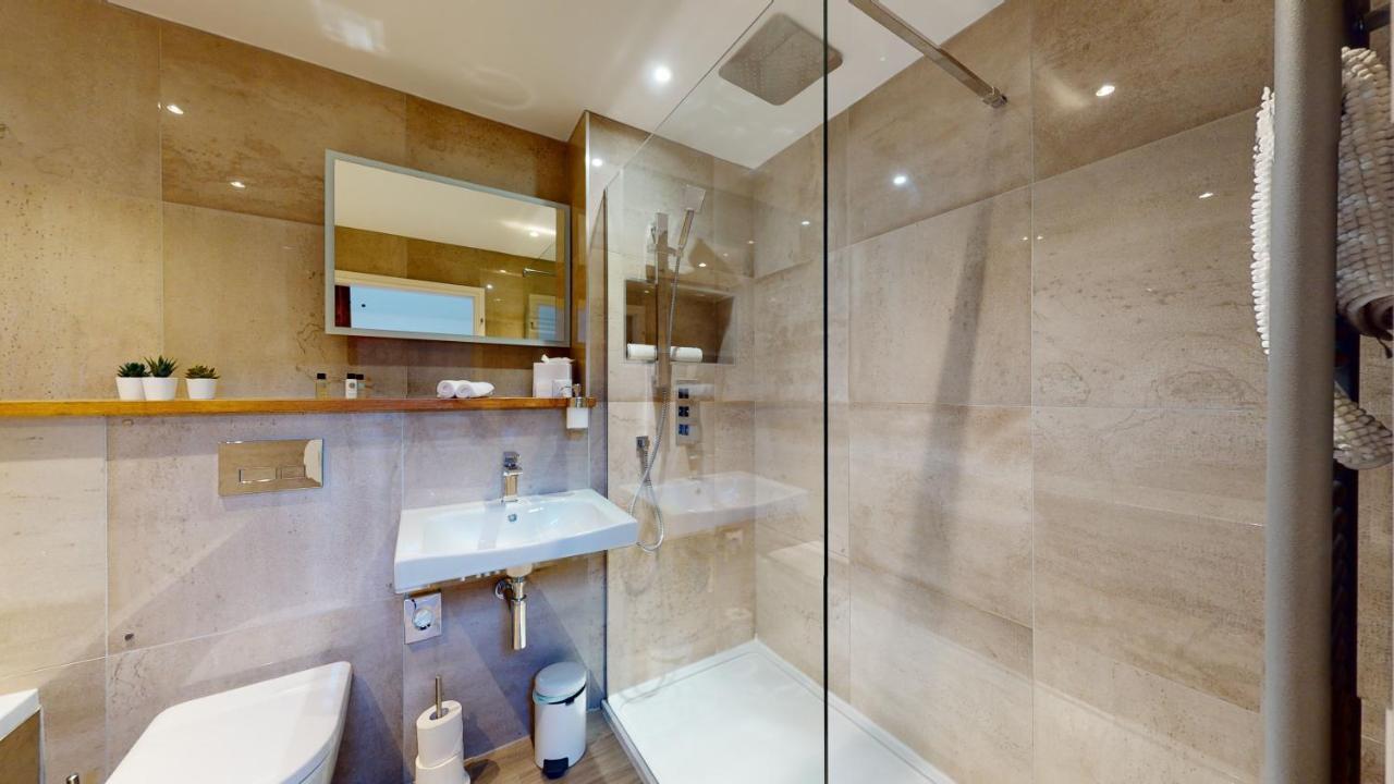 The Devonshire Arms Hotell Eckington  Exteriör bild